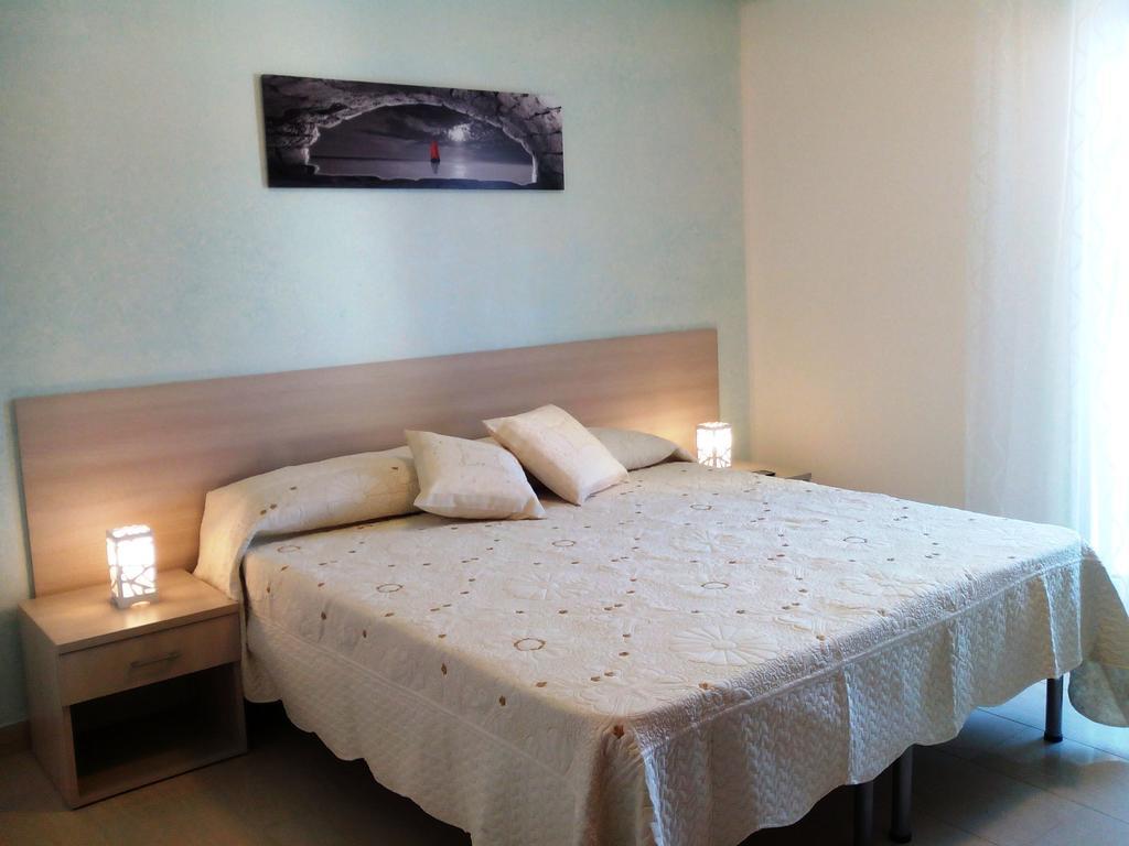 B&B Trullo Di Mare Торичела Стая снимка